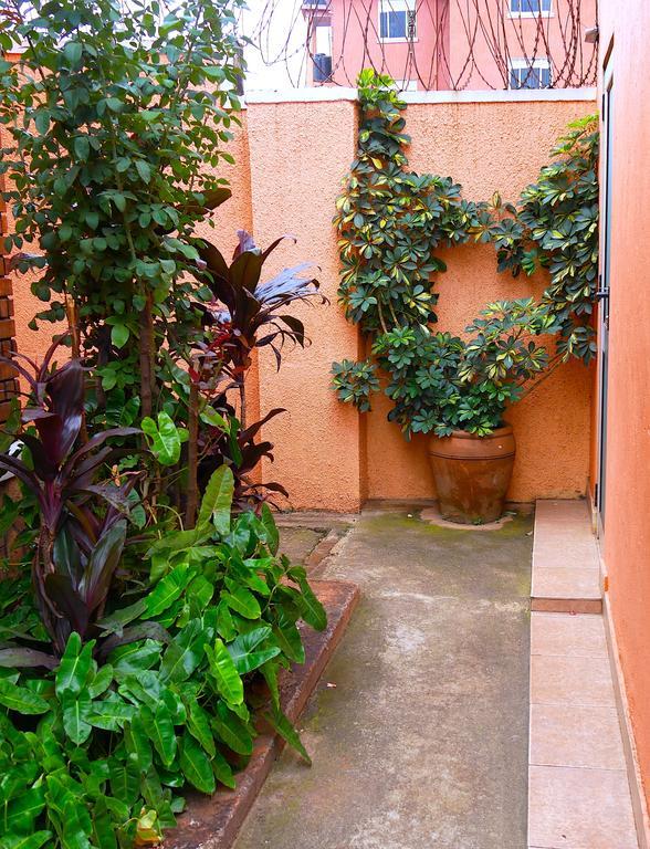 Hotel Acacia Kampala Exterior foto